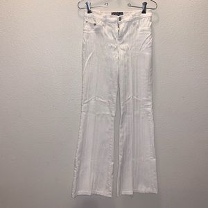 Sherry Goity White stretchy flare jeans